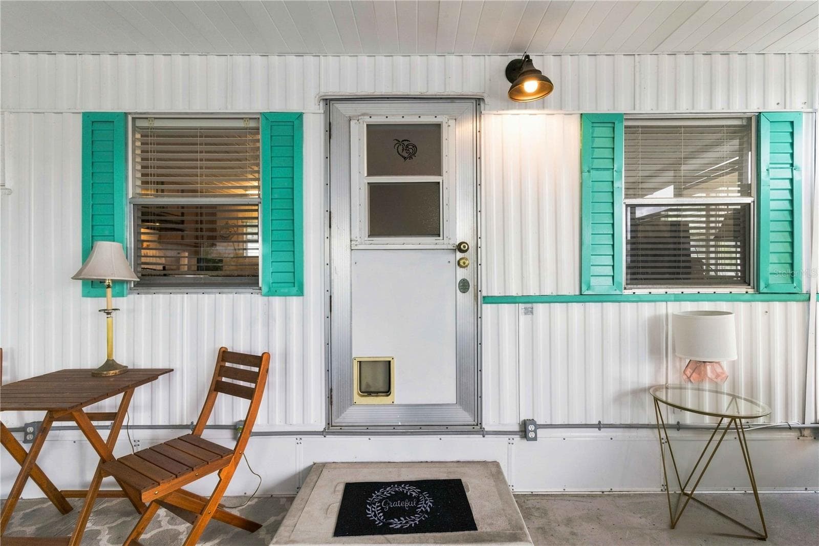 3321 Carol Dr photo 2