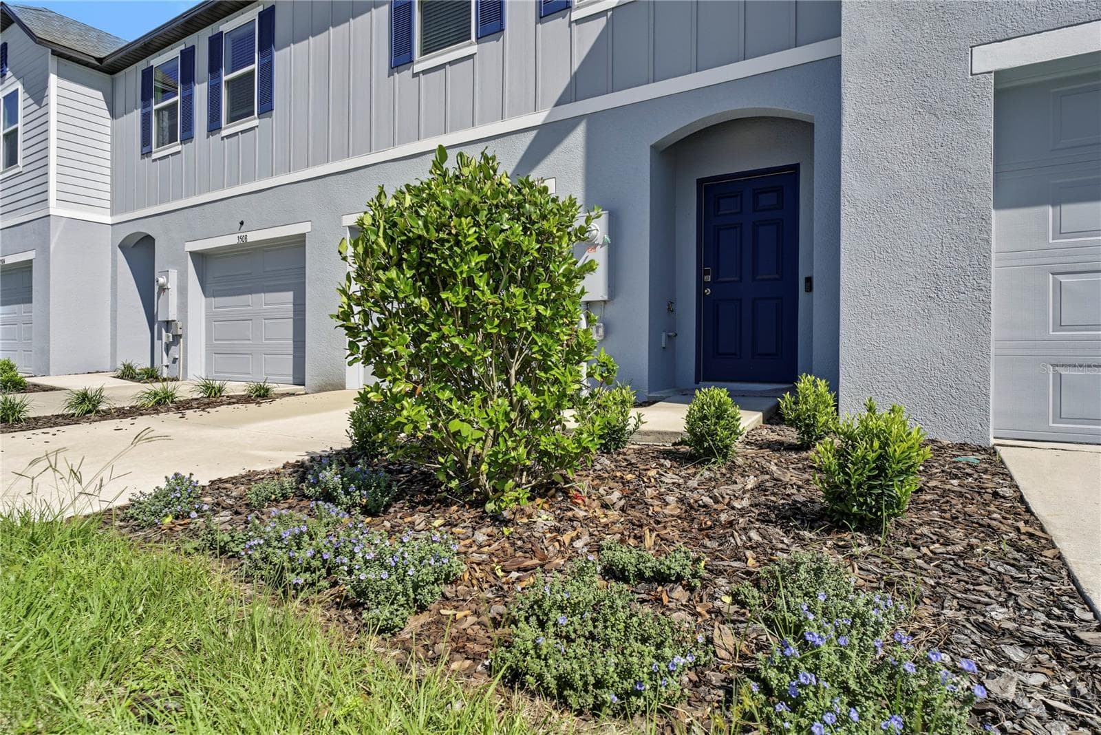 3512 Eagles Crossing Way photo 4