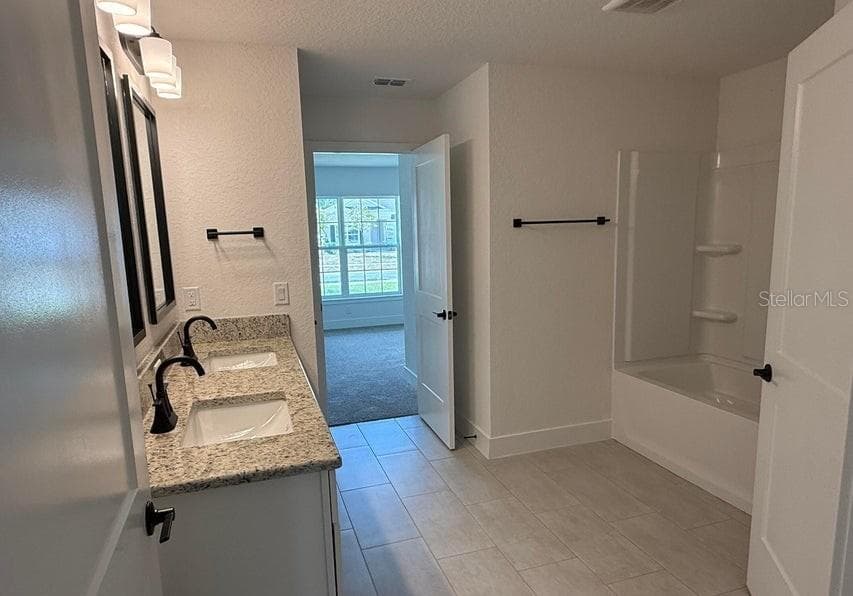 11612 Grace Rd photo 5