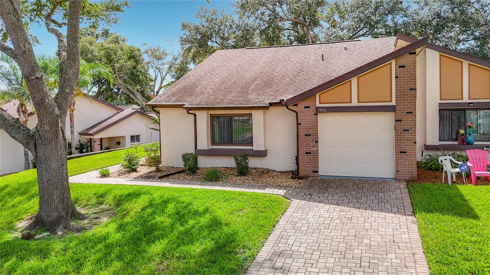7406 Heather Walk Dr photo 4