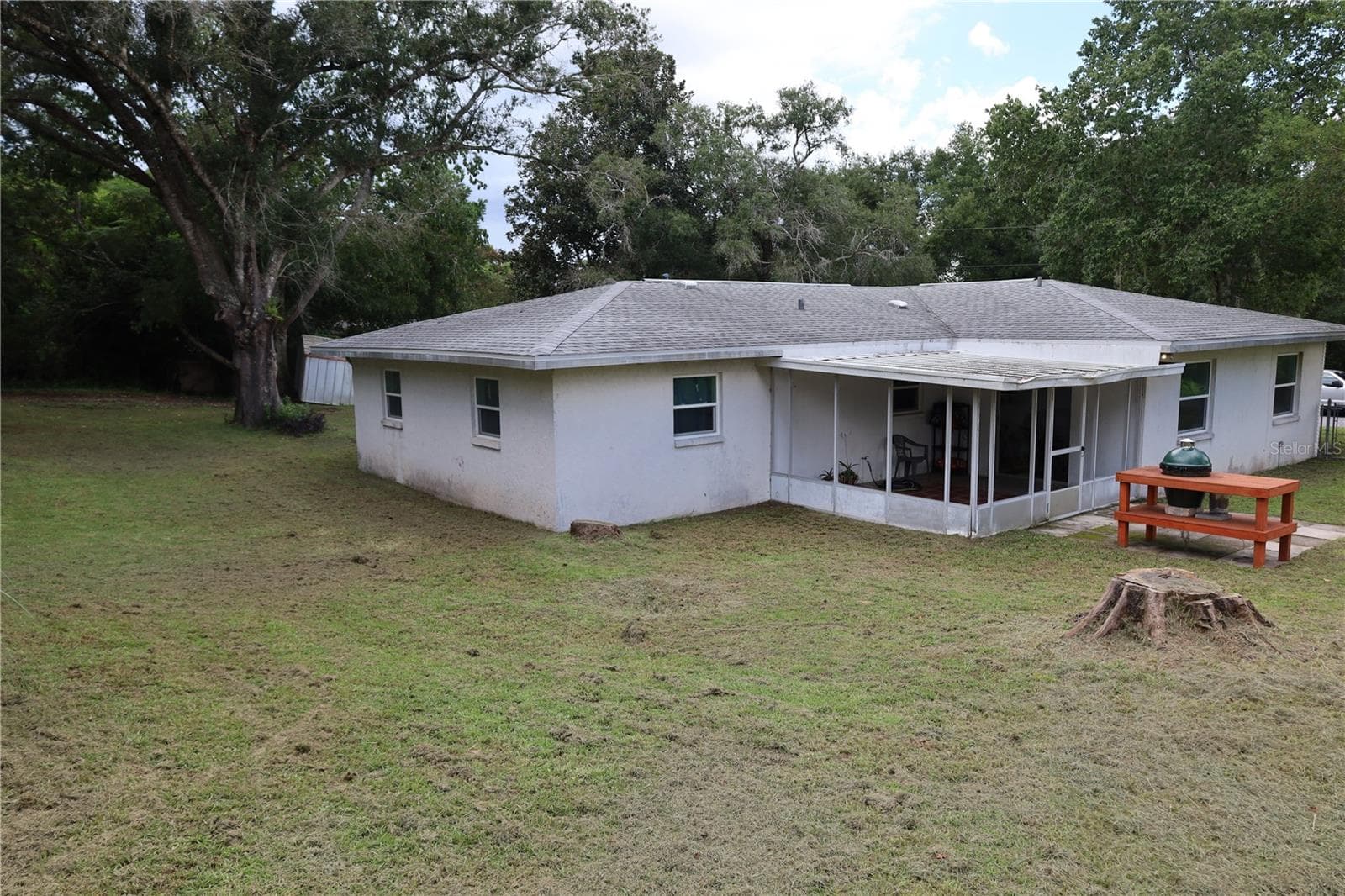 6179 Faber Dr photo 2