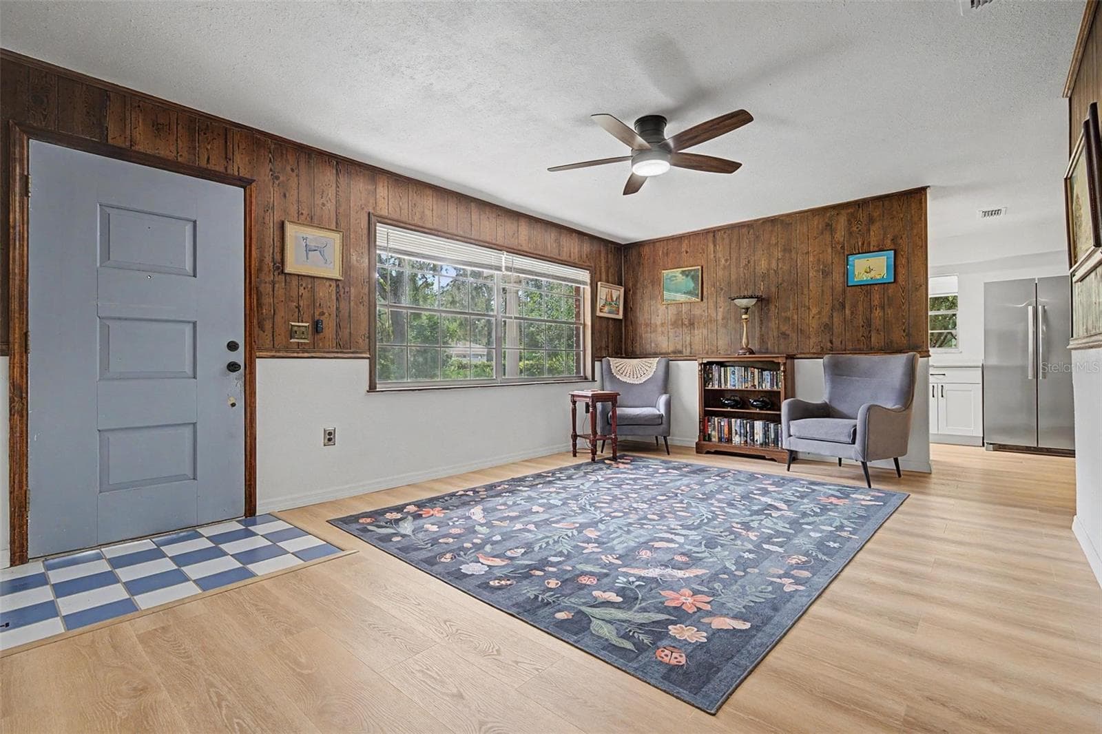 3621 Oakwood Dr photo 5