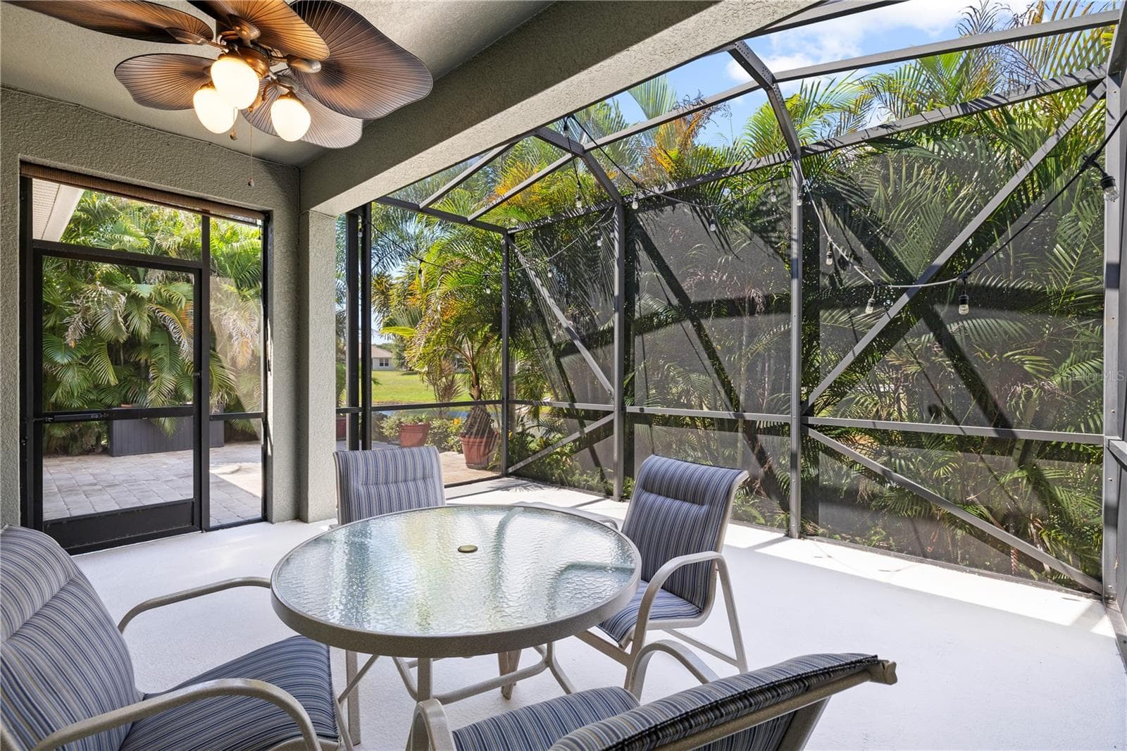 2235 Parrot Fish Dr photo 4