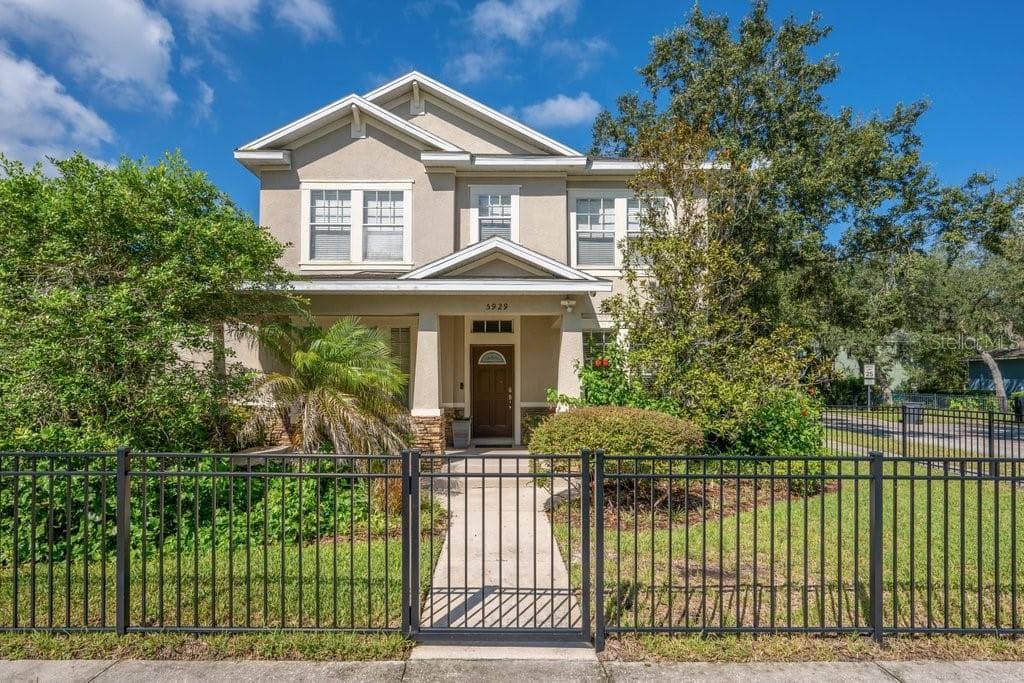5929 Fishhawk Crossing Blvd