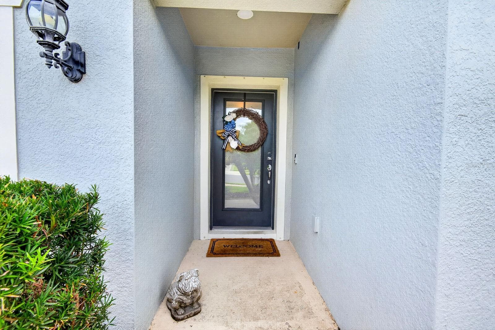 9348 Royal River Cir photo 3