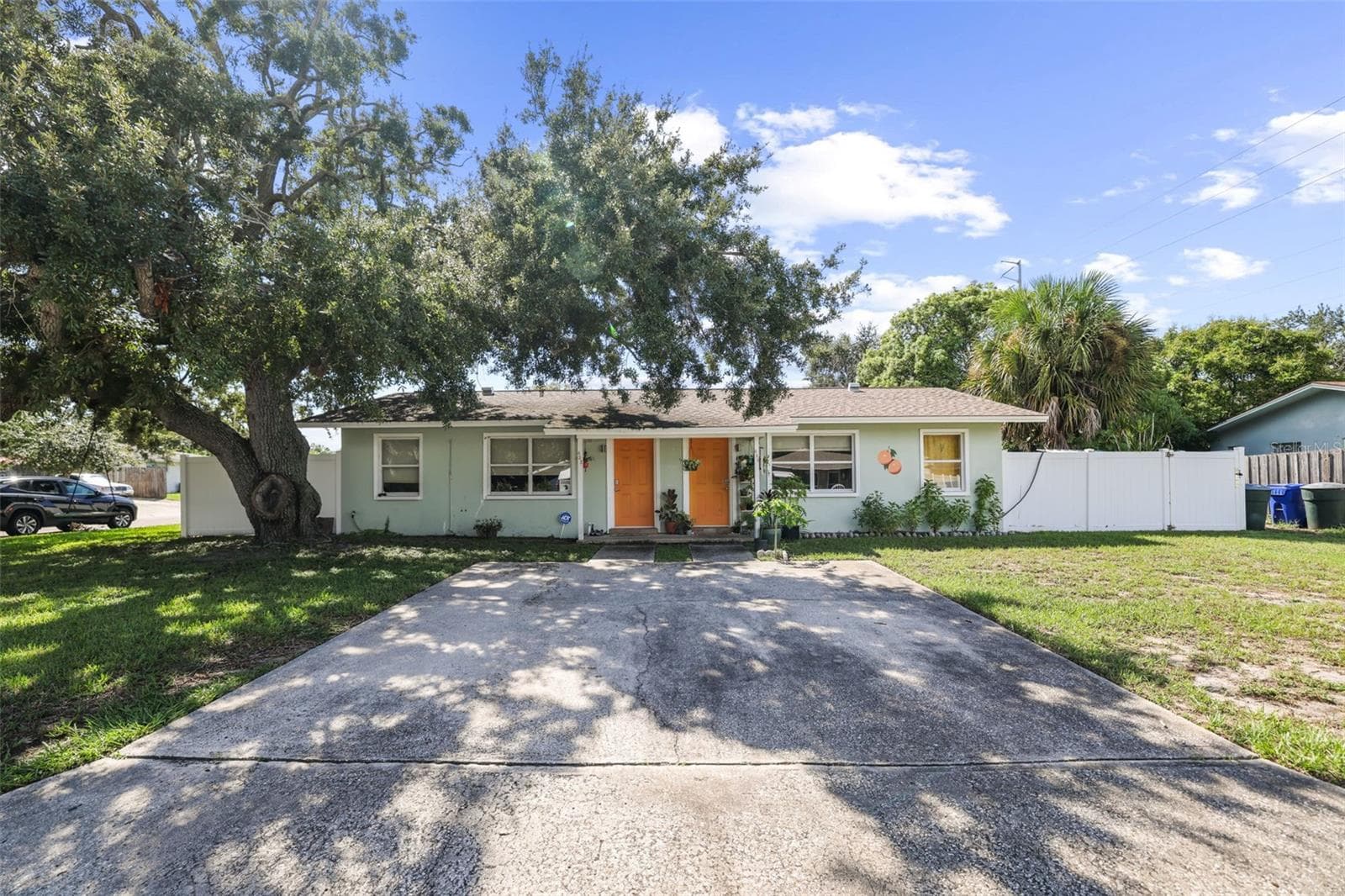 432 Dogwood CT
