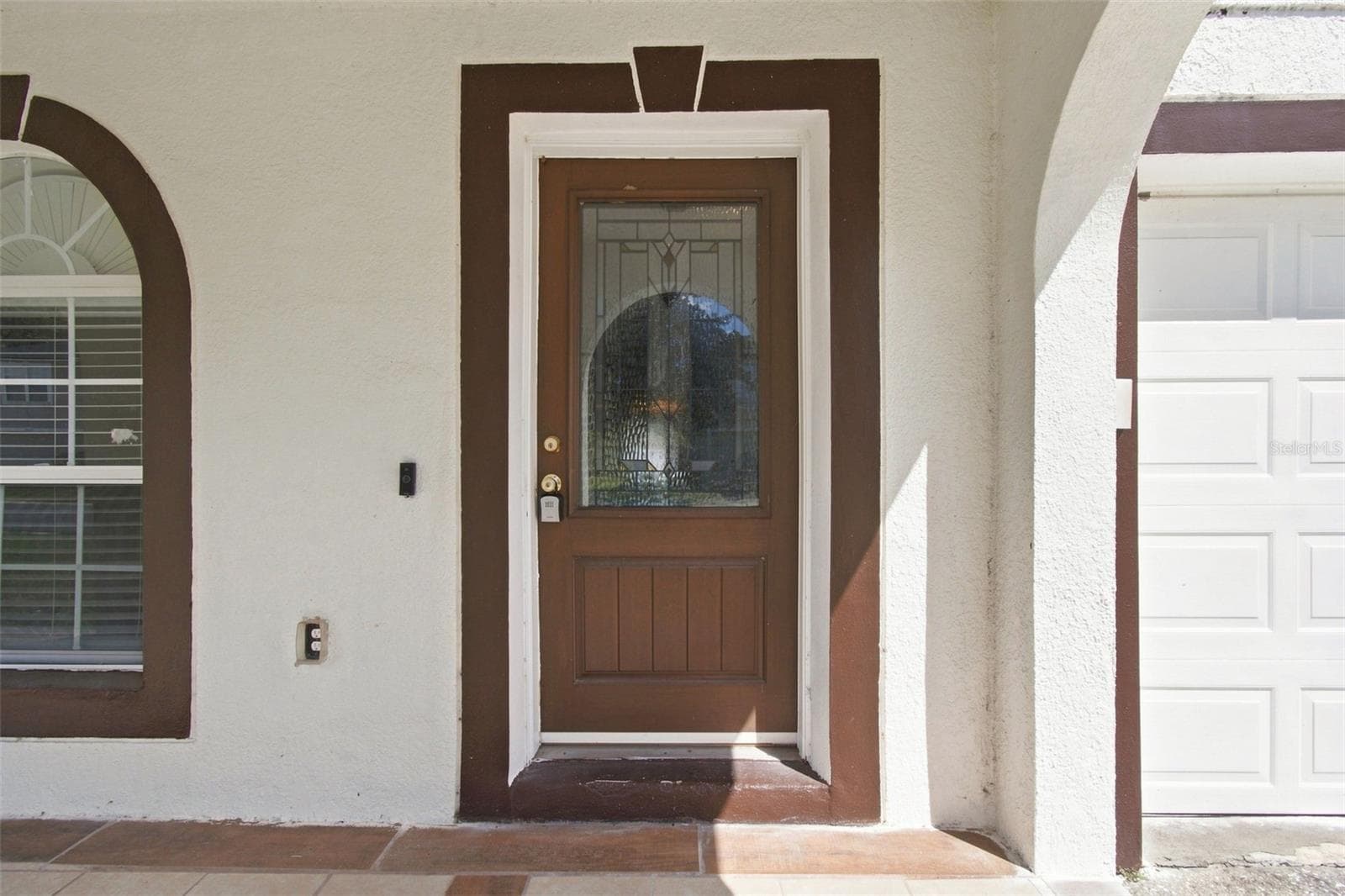 5155 Spanish Oaks Dr photo 2