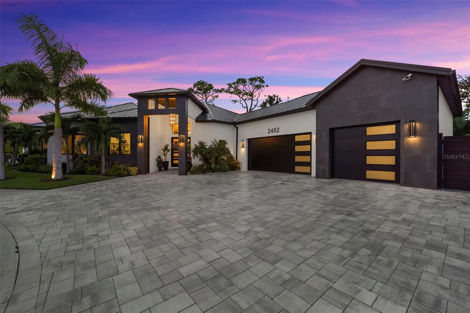 2462 Missara Ln photo 2