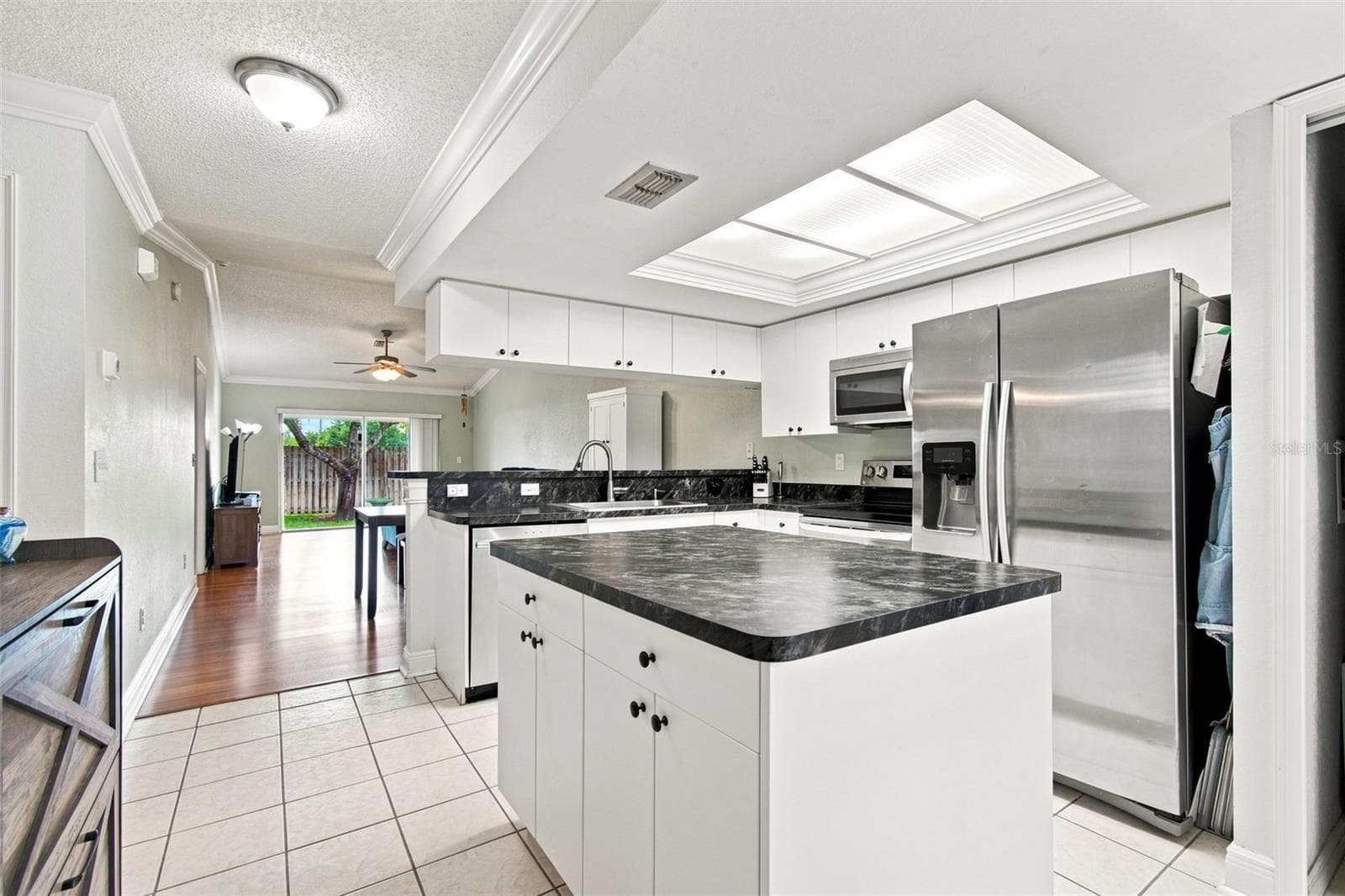 10853 43rd St N #1307 photo 3