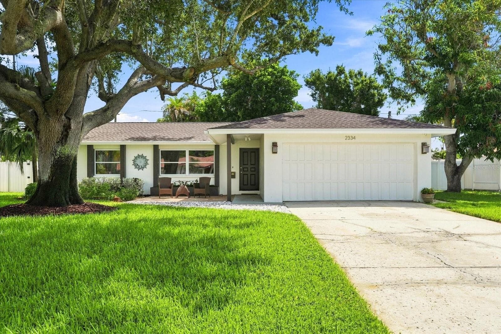 2334 Tropical Shores Dr SE photo 5