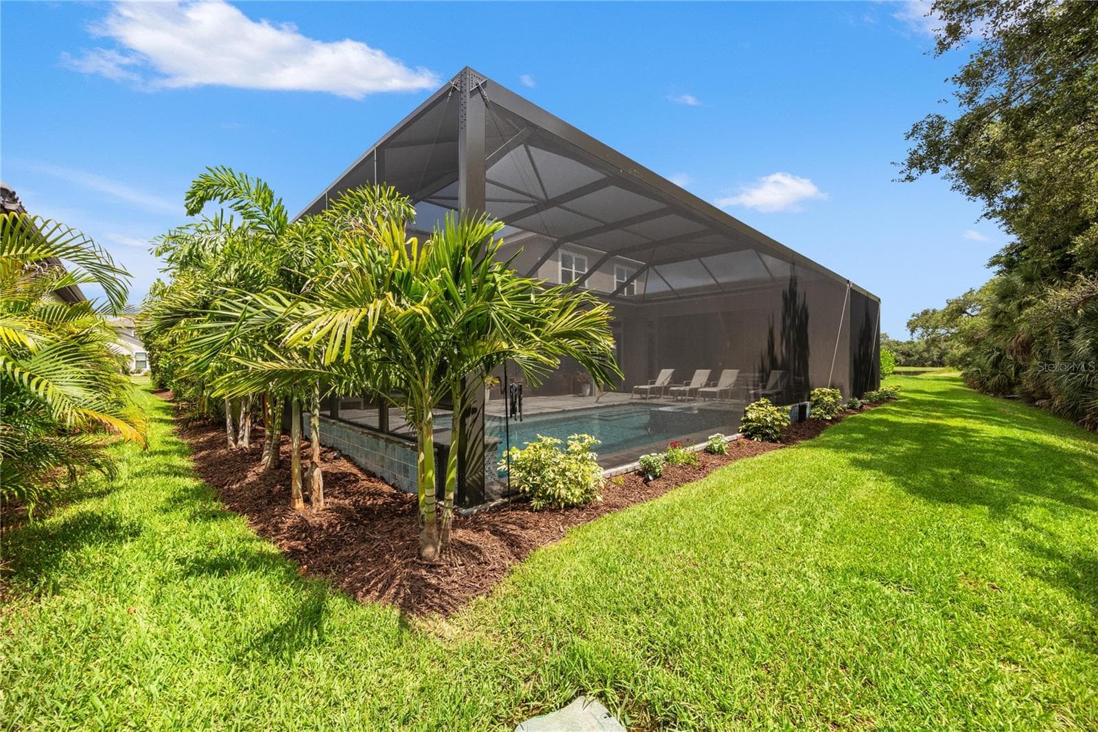 9479 Tequila Sunrise Dr photo 5