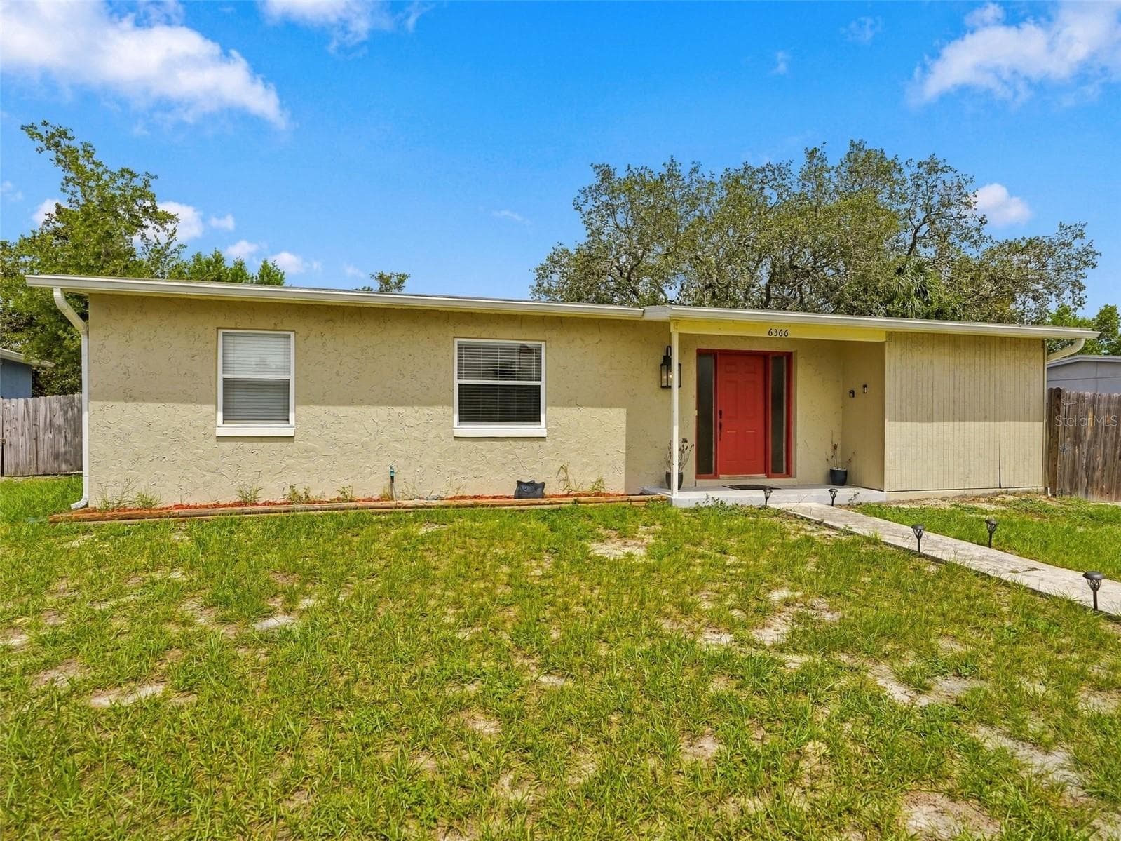 6366 Talbot Cir photo 3