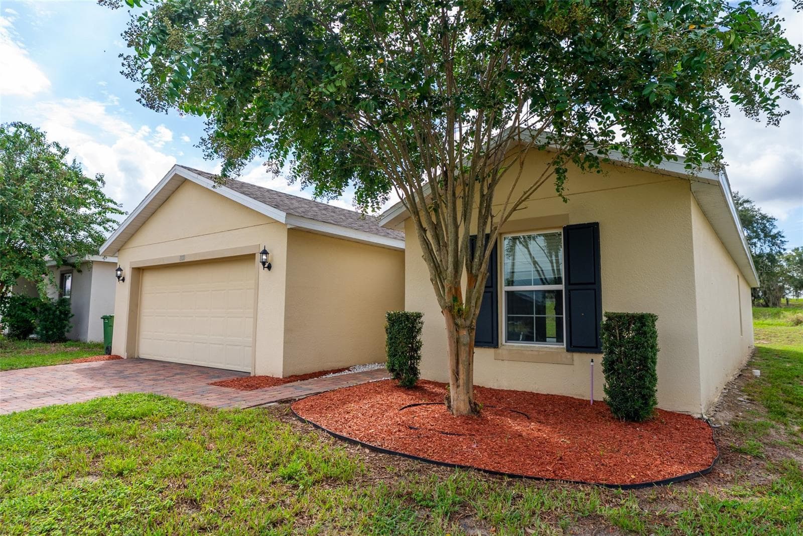 1333 Lucerne Loop Rd NE photo 3