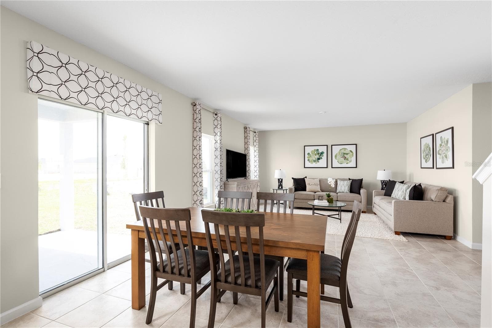 1579 Starling Song Ln photo 5