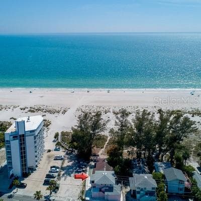 10200 Gulf Blvd photo 5