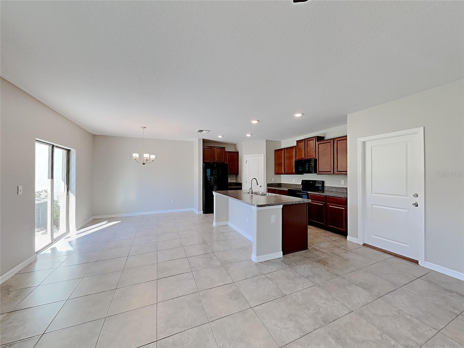 15322 Broad Brush Dr photo 2