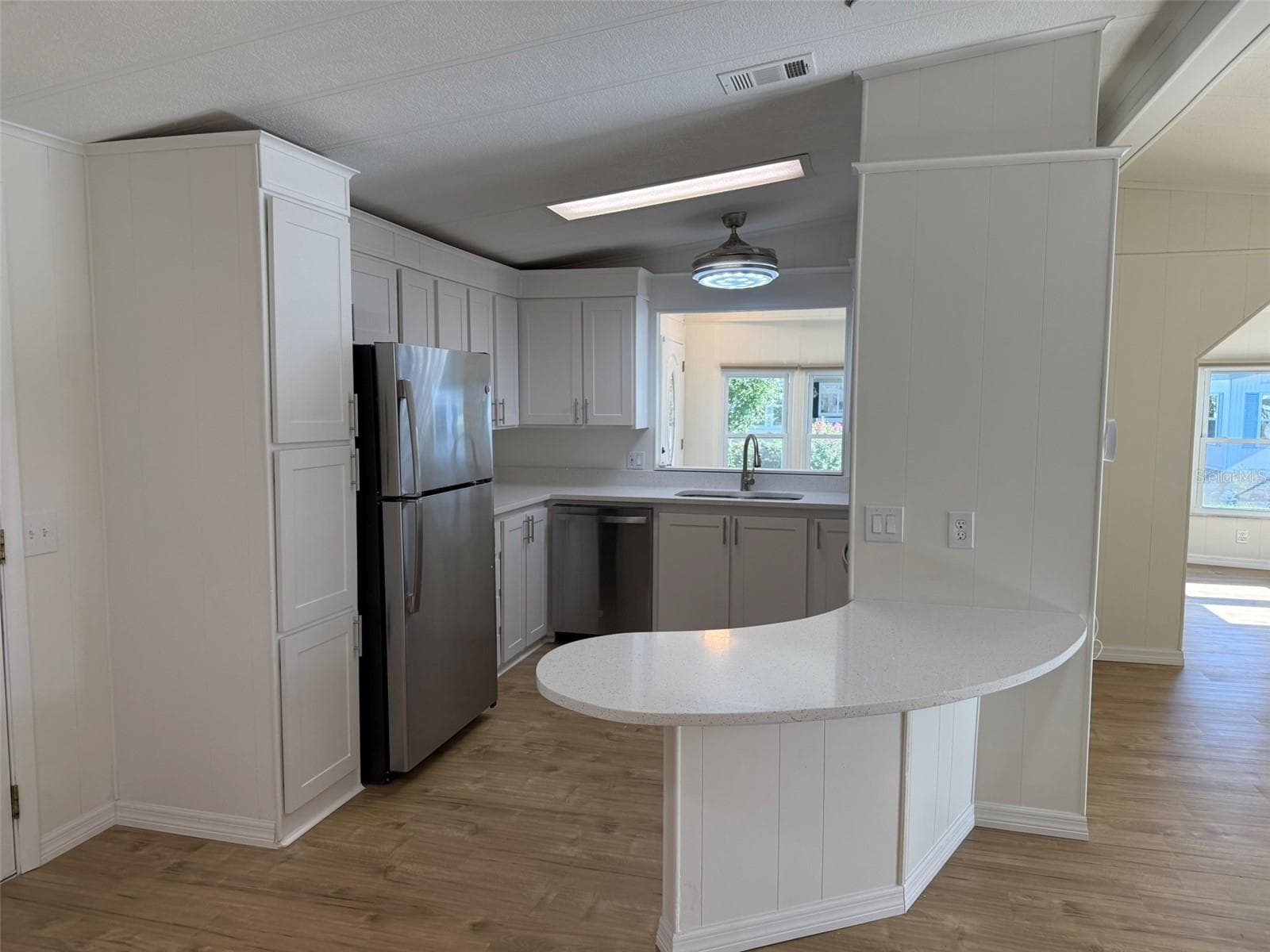 130 Clubview Dr #2 photo 2