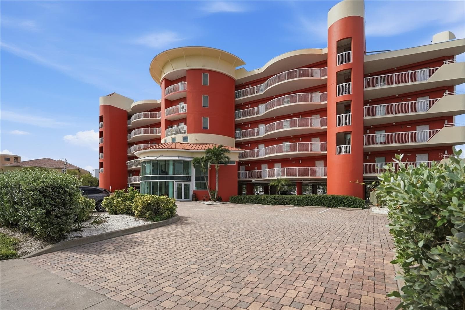 11605 Gulf Blvd #203