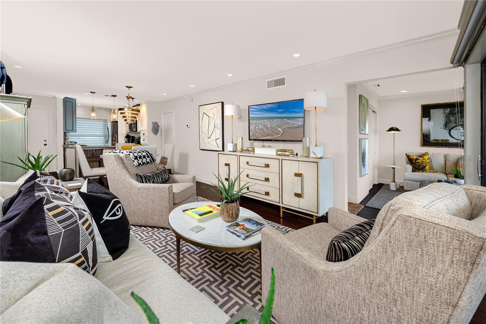 6177 Sun Blvd #202 photo 3