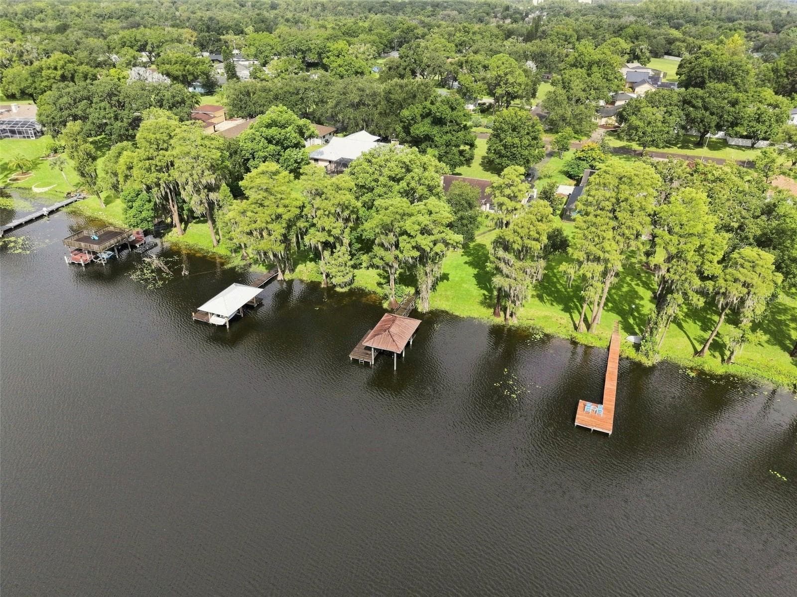 15301 Lake Maurine Dr photo 4
