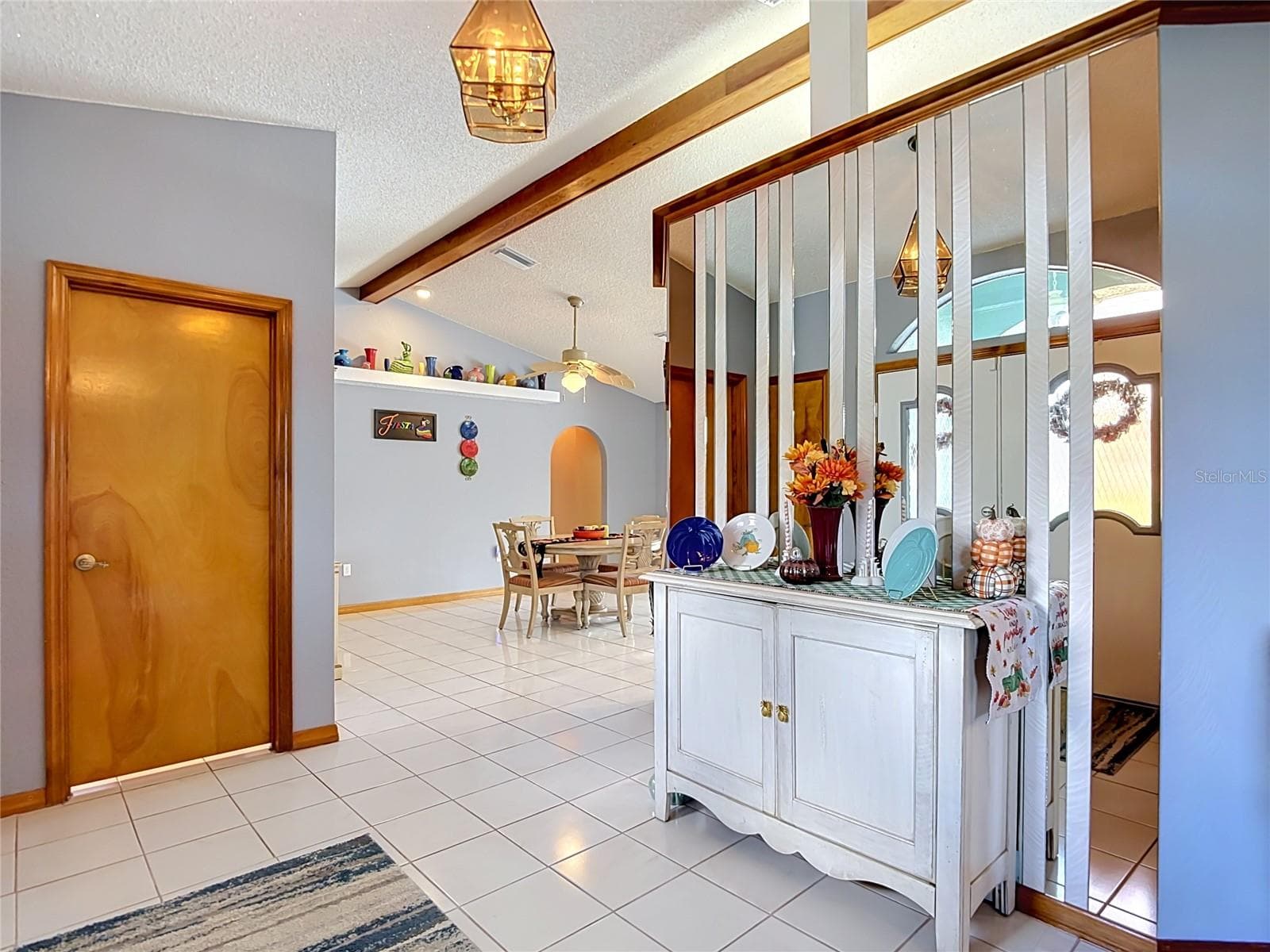 8108 Shorecrest CT photo 5