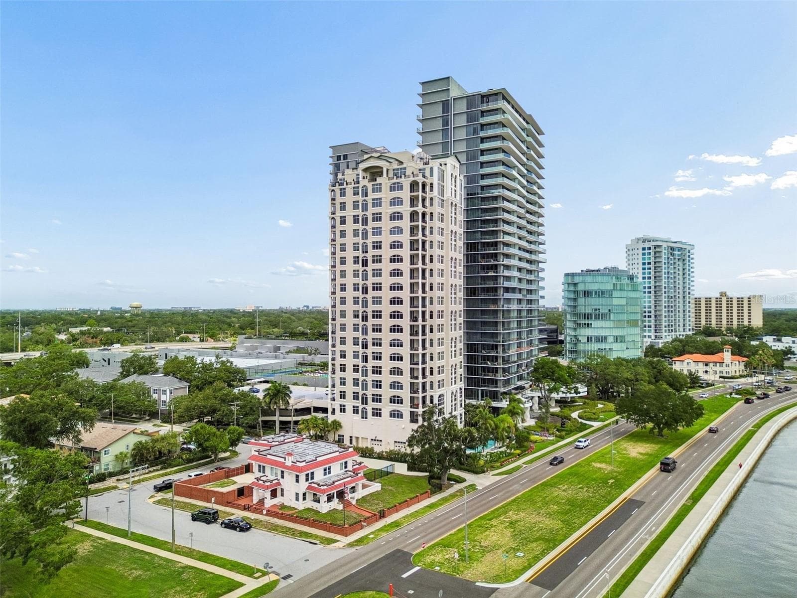 3203 Bayshore Blvd #1202