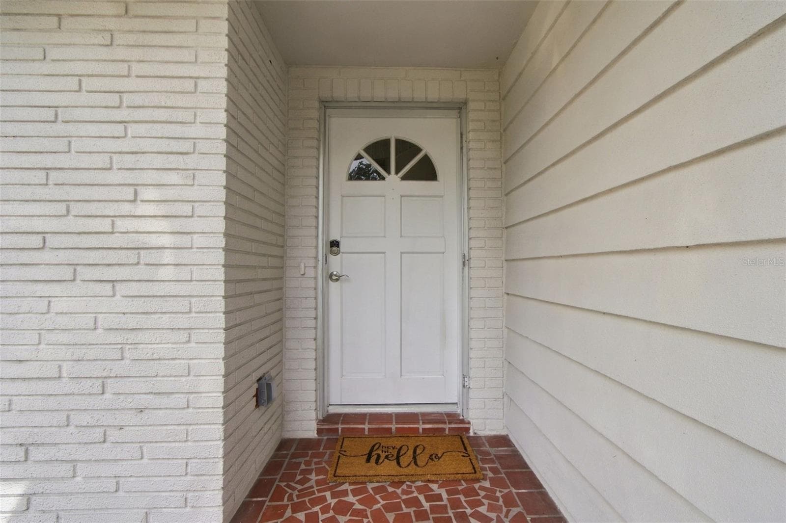 936 Lyndhurst St photo 4