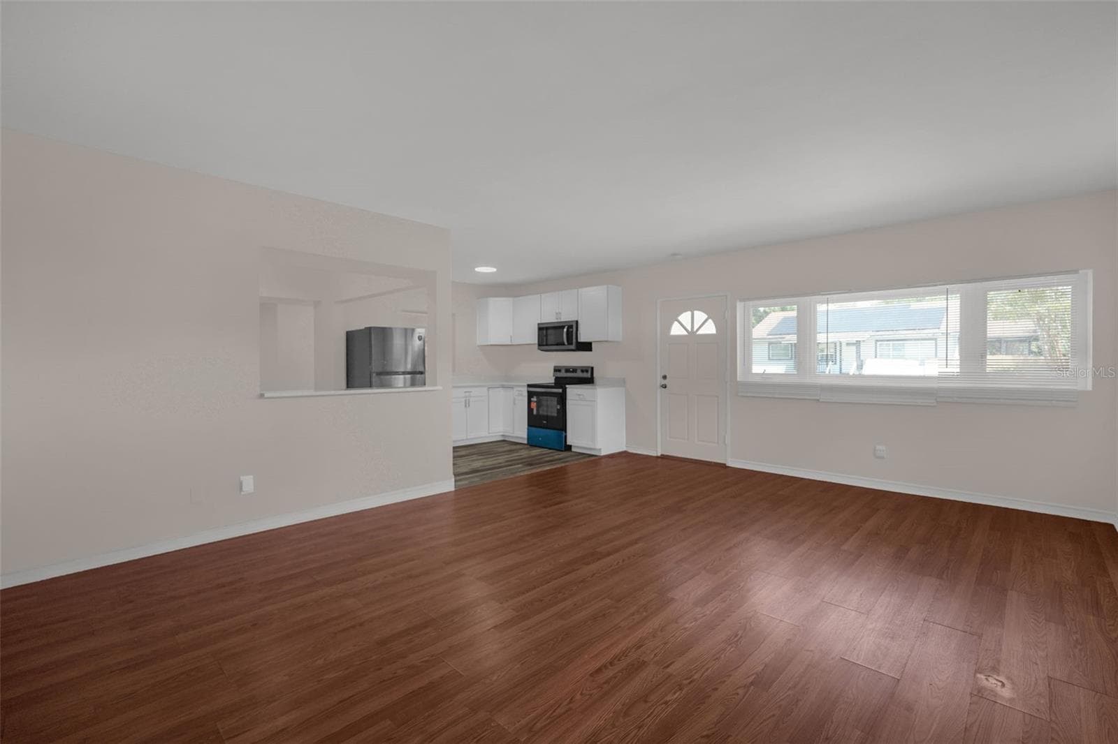 2336 Avenue E NW photo 2
