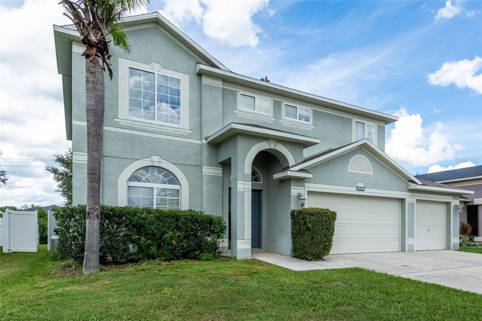10823 Hoffner Edge Dr