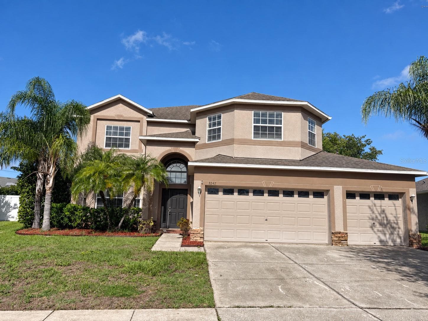 3247 Chessington Dr