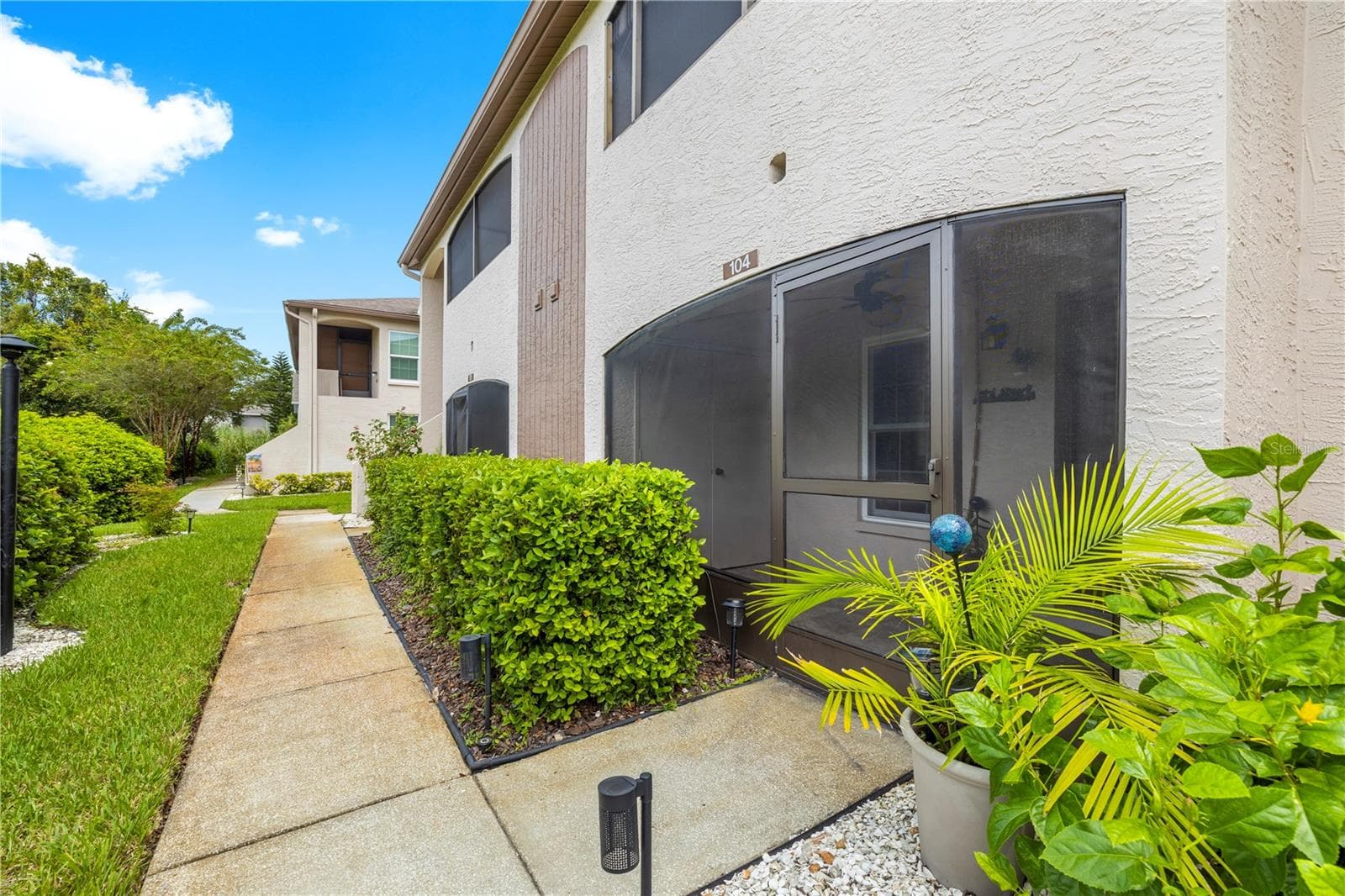 3016 Bonaventure Cir #104 photo 4