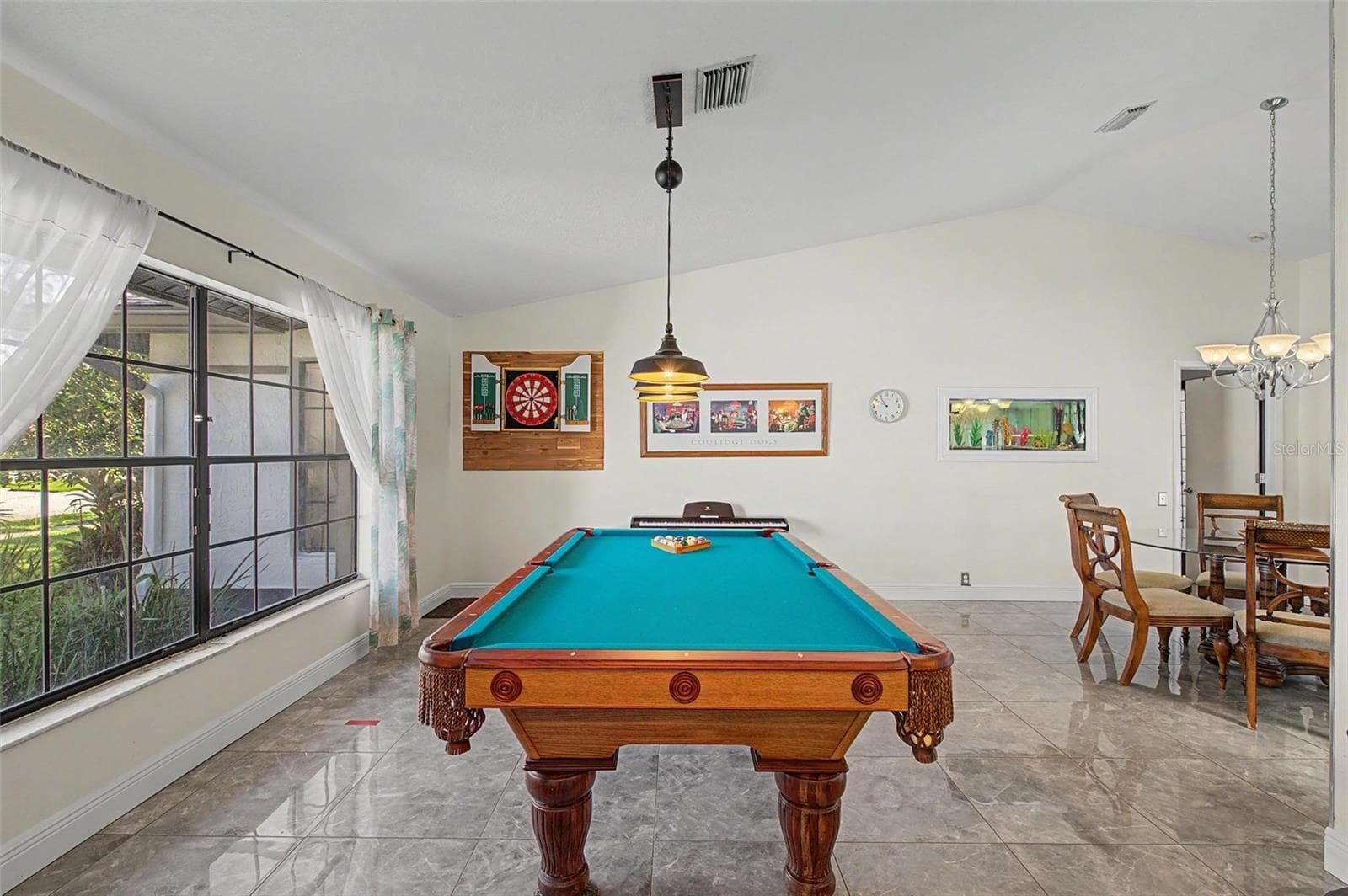 8612 Braxton Dr photo 5