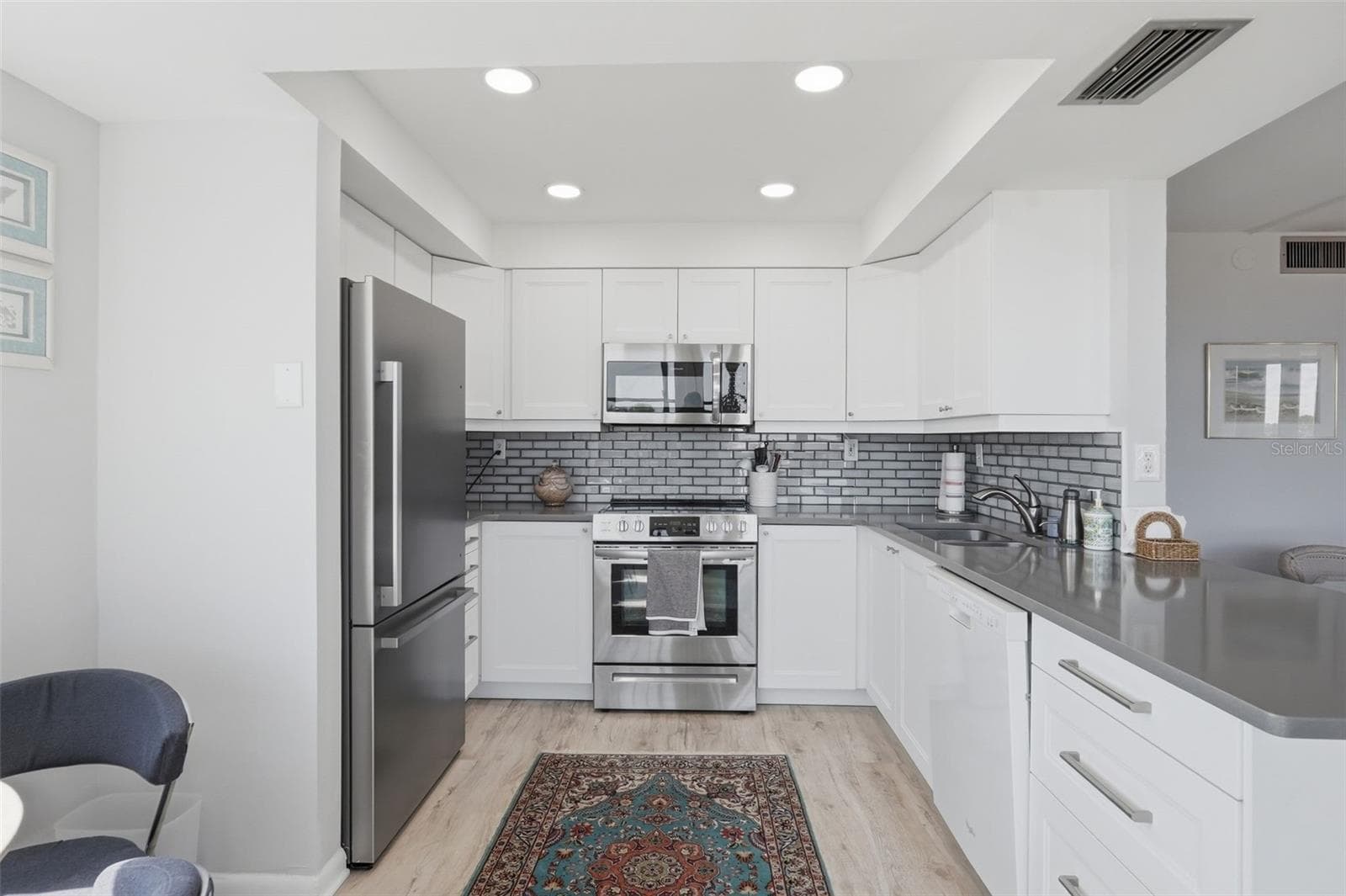 6357 Bahia Del Mar Blvd #406 photo 4