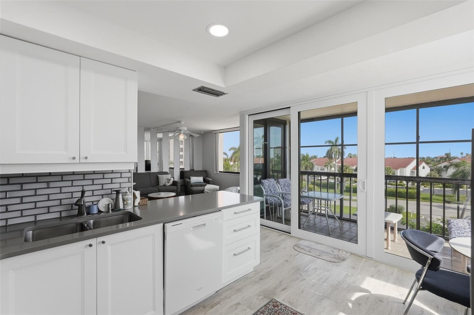 6357 Bahia Del Mar Blvd #406 photo 5