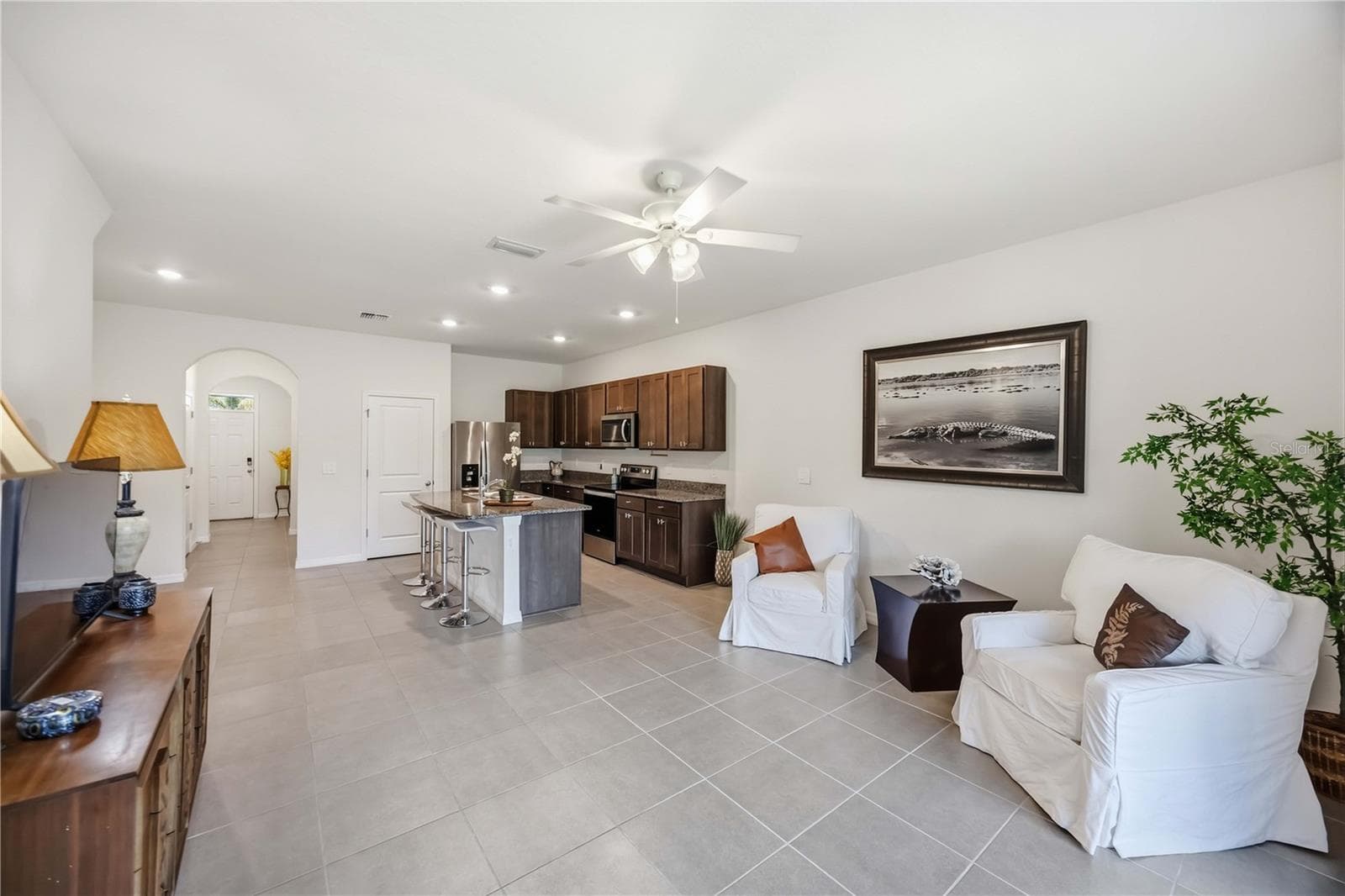 8652 Milestone Dr photo 5