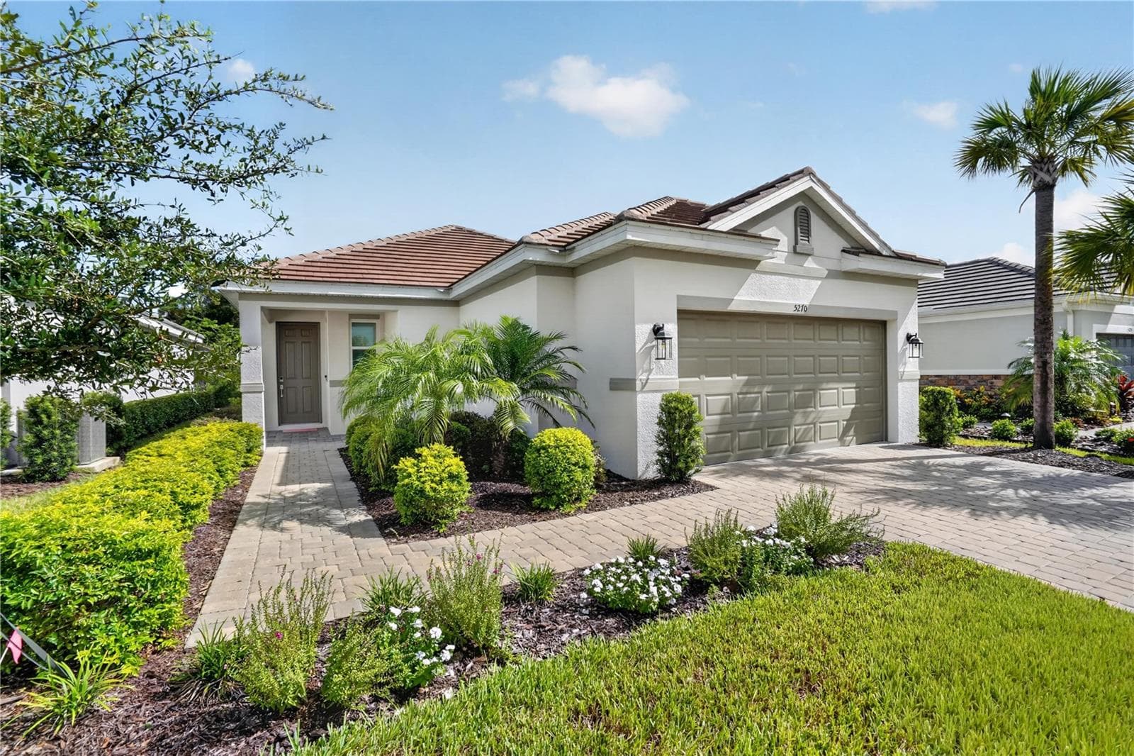 5270 Savino Cir photo 2