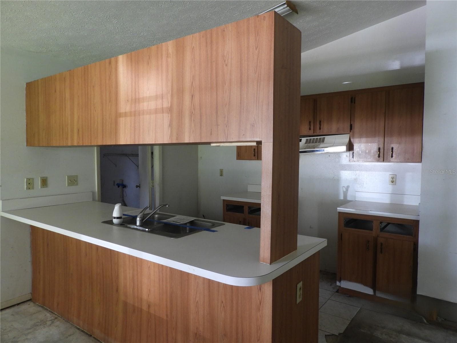 1211 Niagara St photo 3