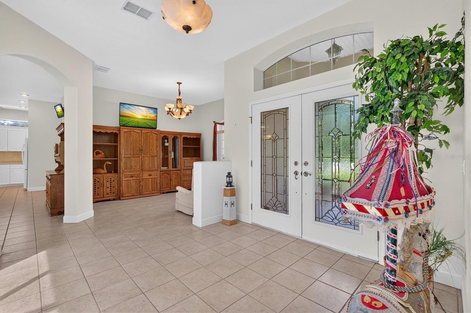 9412 Grouse Way photo 4