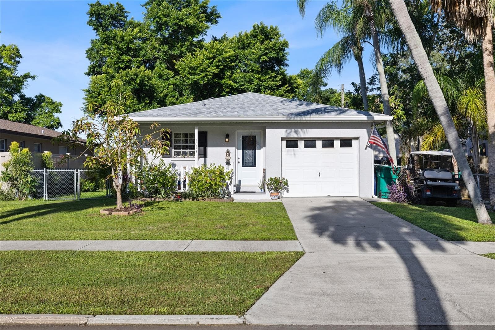 1013 27th Ave W
