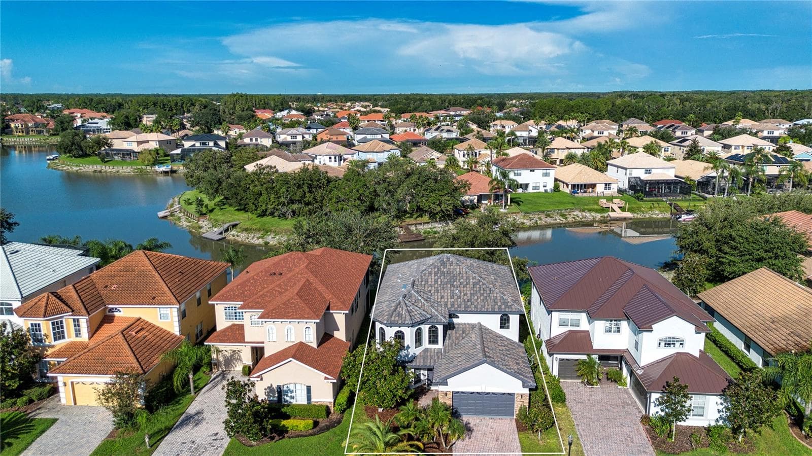 18048 Java Isle Dr photo 2