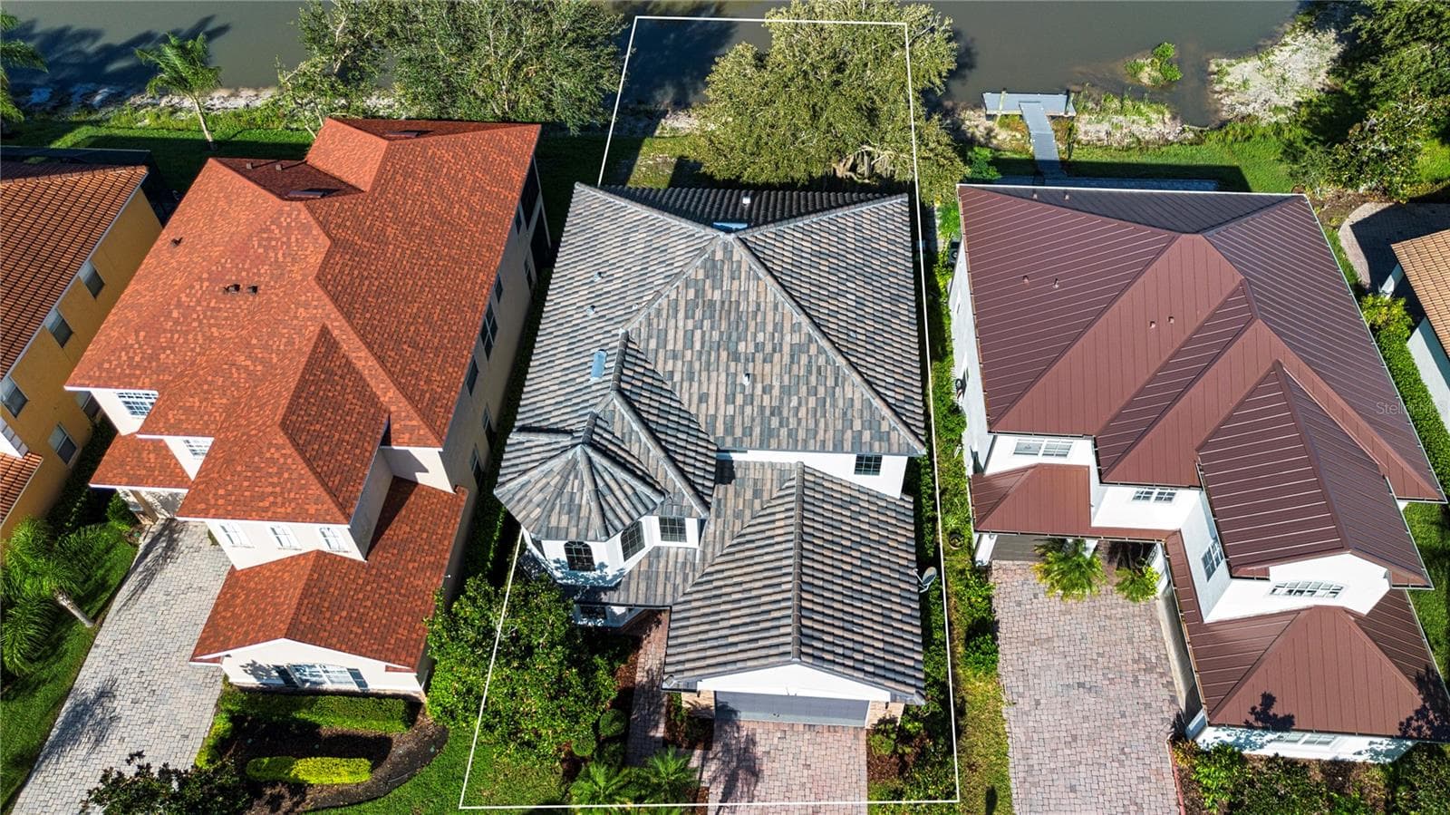 18048 Java Isle Dr photo 4