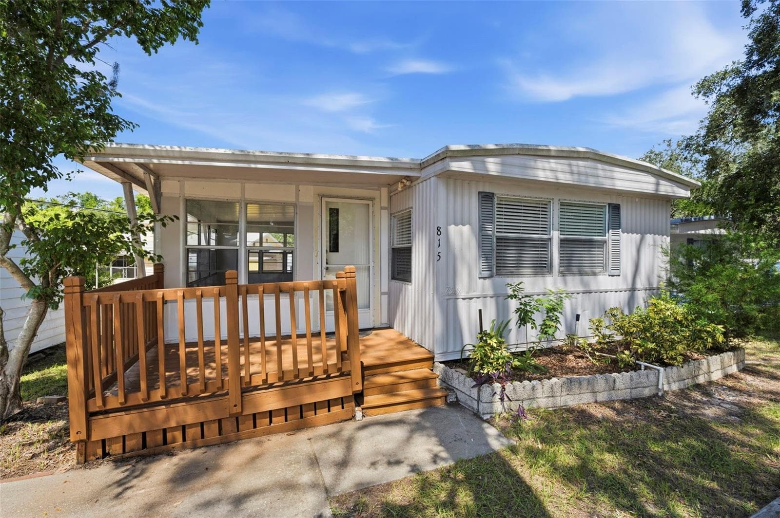 815 Elkan Dr