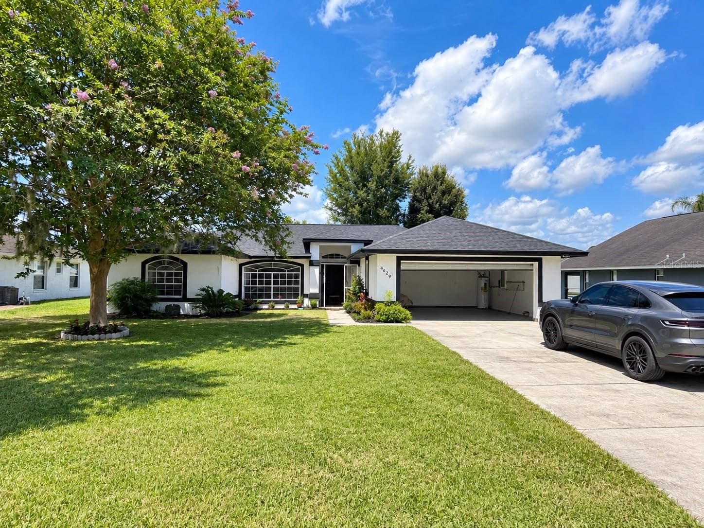 4629 Palmetto Dr photo 4