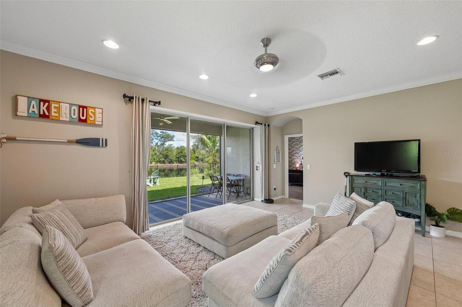 6145 Anise Dr photo 5