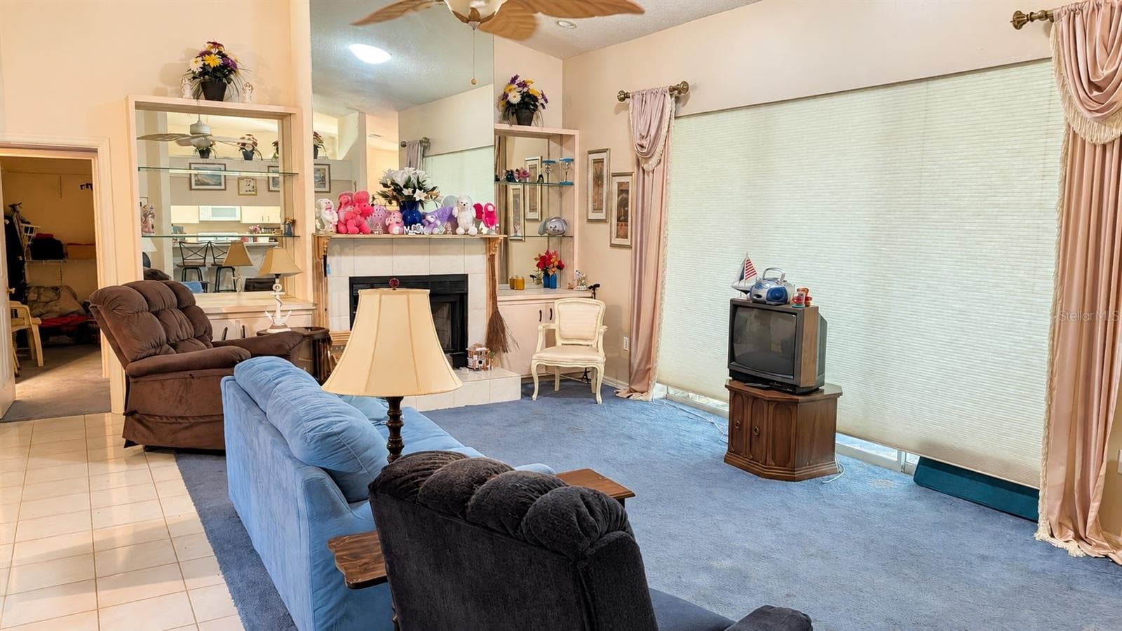 3714 Pond View Ln photo 2