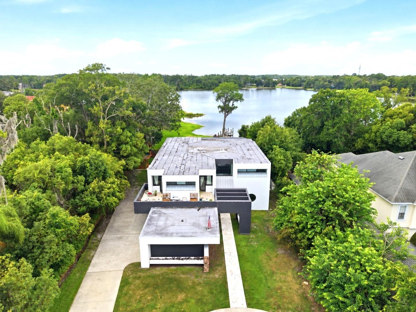 3330 Ehrlich Rd photo 3