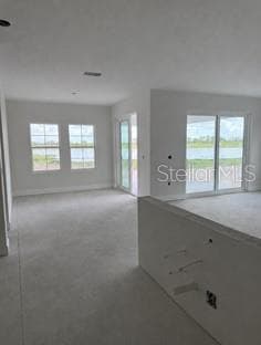 18716 Heartland Pl photo 3