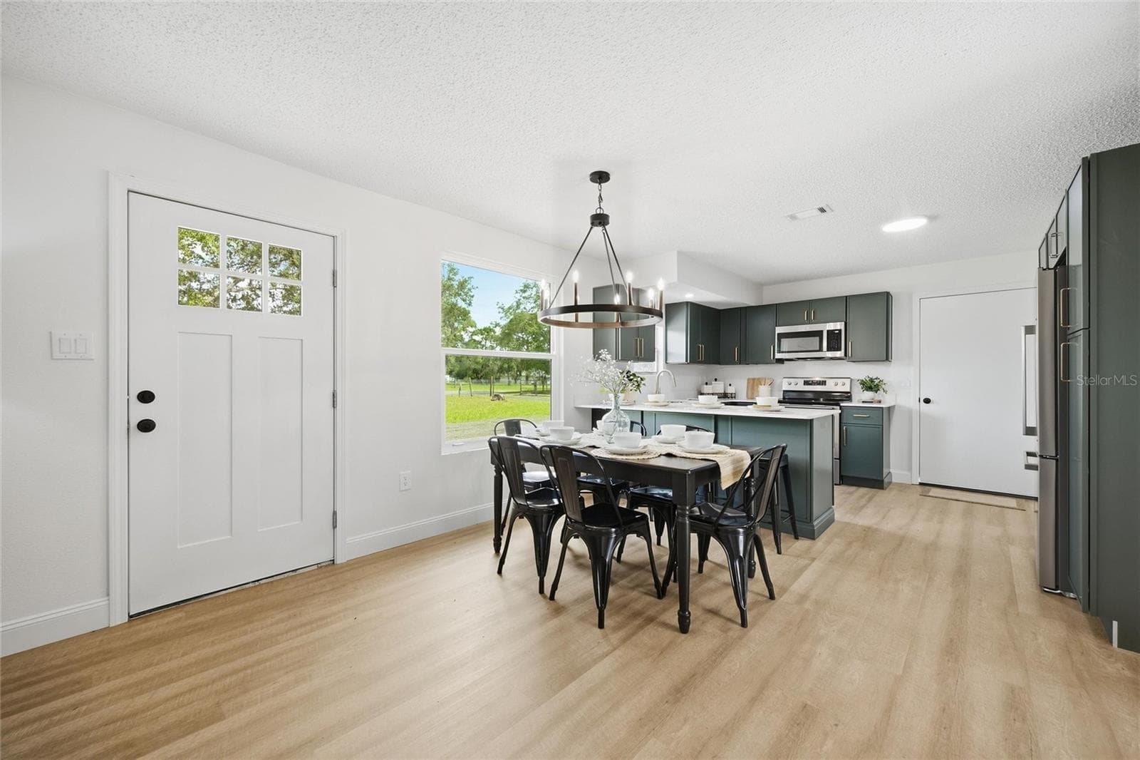 15210 Lancer Rd photo 4