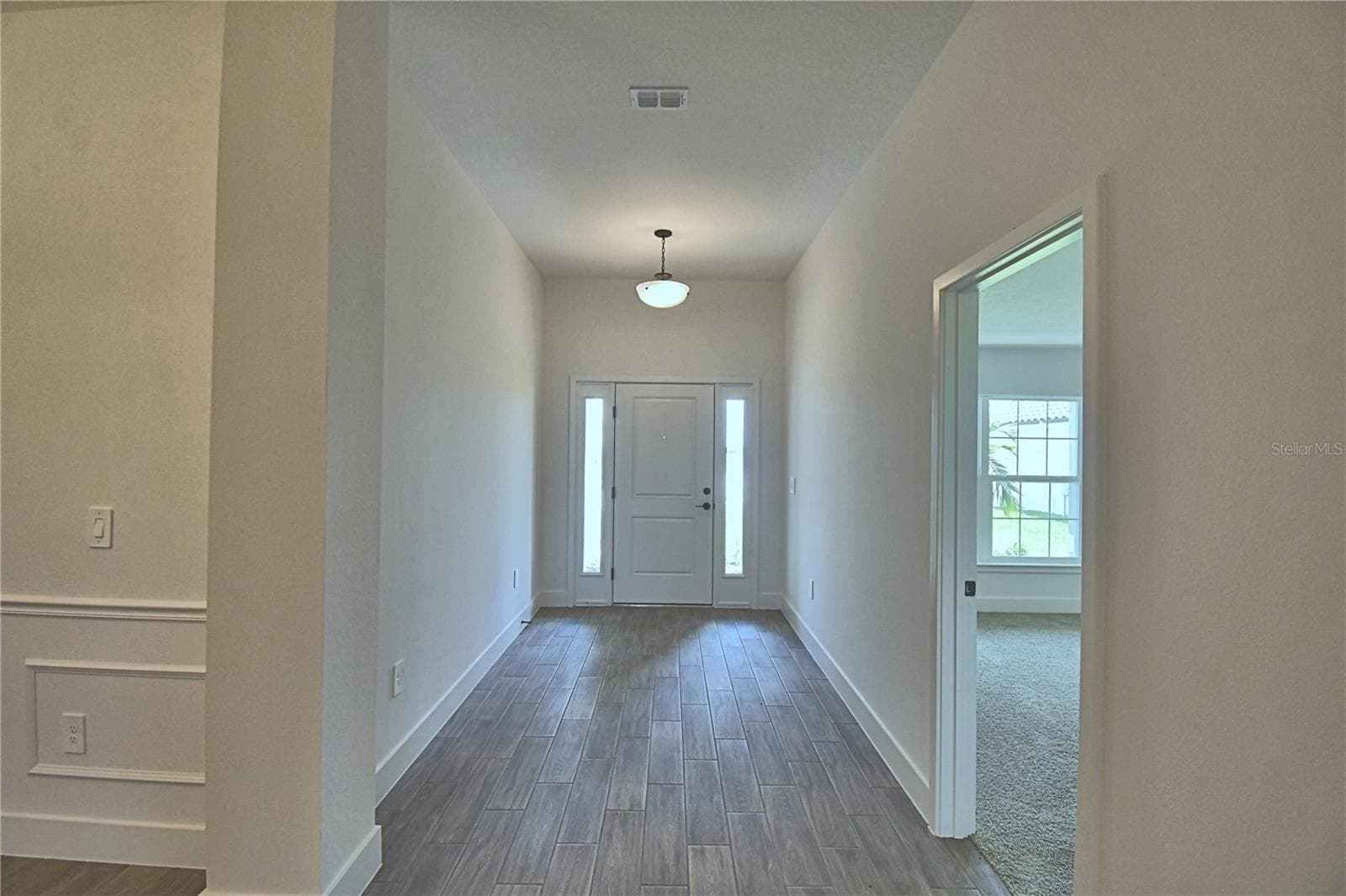 4425 Juliana Lake Dr photo 5