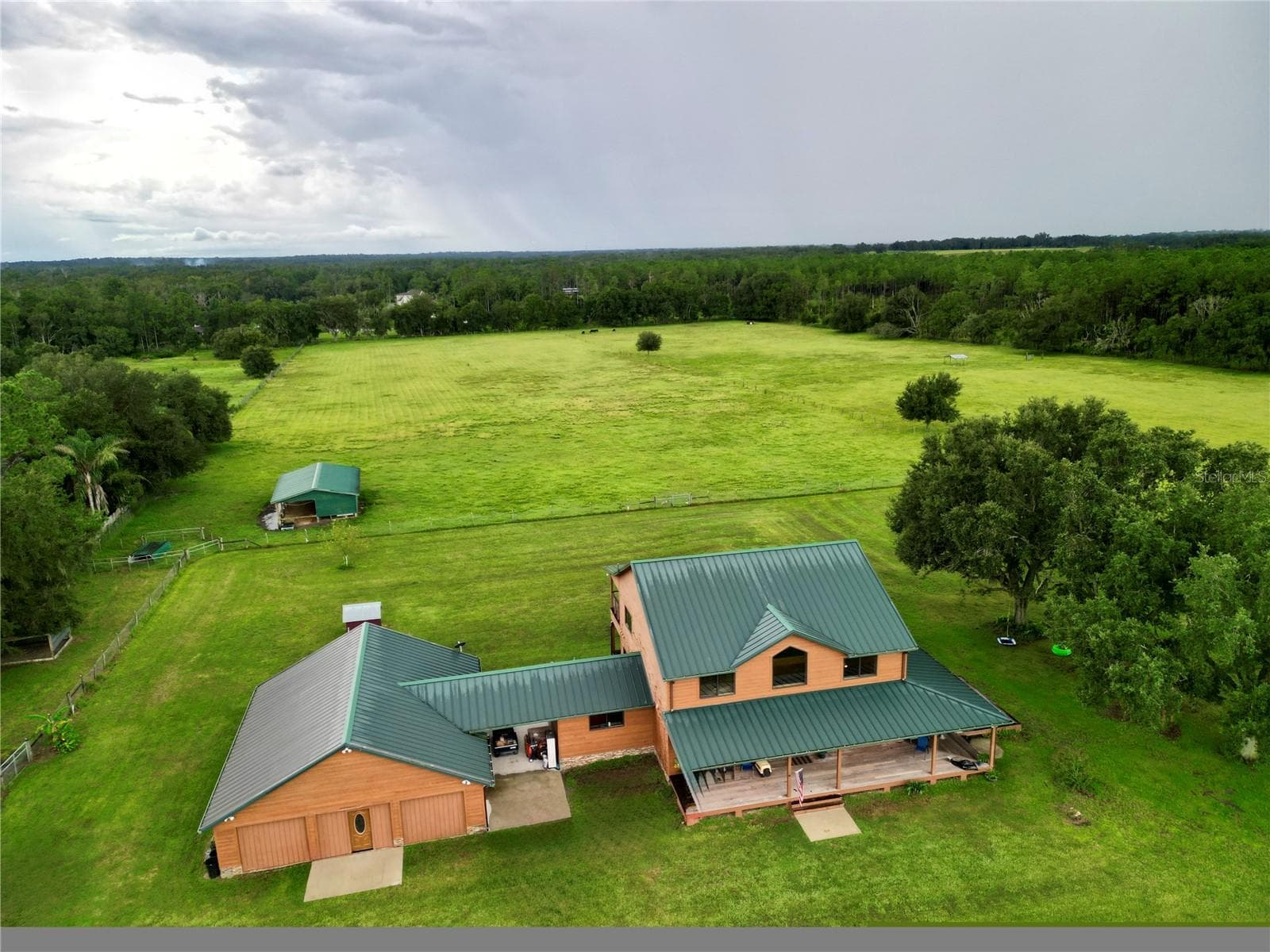 28046 Bayhead Rd photo 4